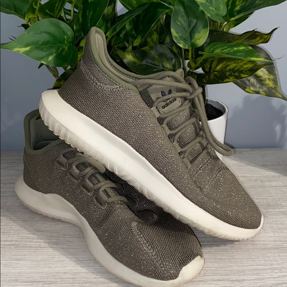 Adidas Tubular